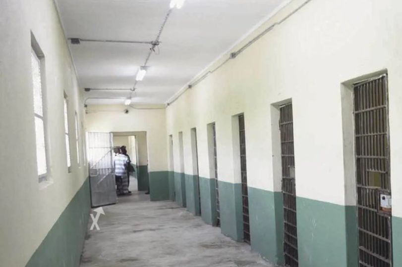 prison sbf fox hill