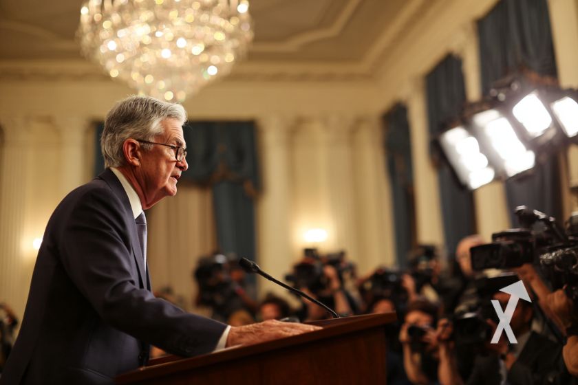 jerome Powell en plein discours de la fed à la maison blanche