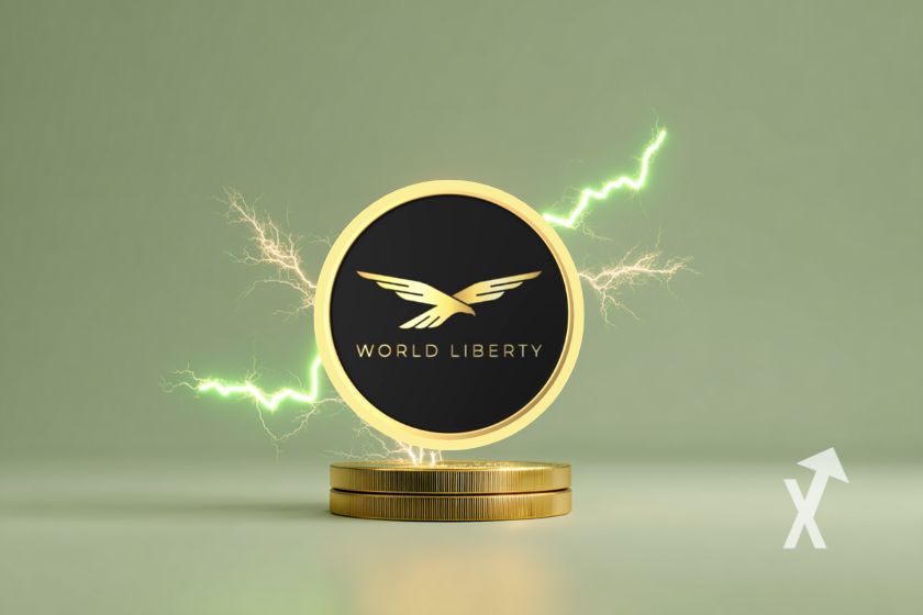 coin WLFI avec de l'électricité jaune derrière, il est posé sur plusieurs tokens en or et sur un fond vert